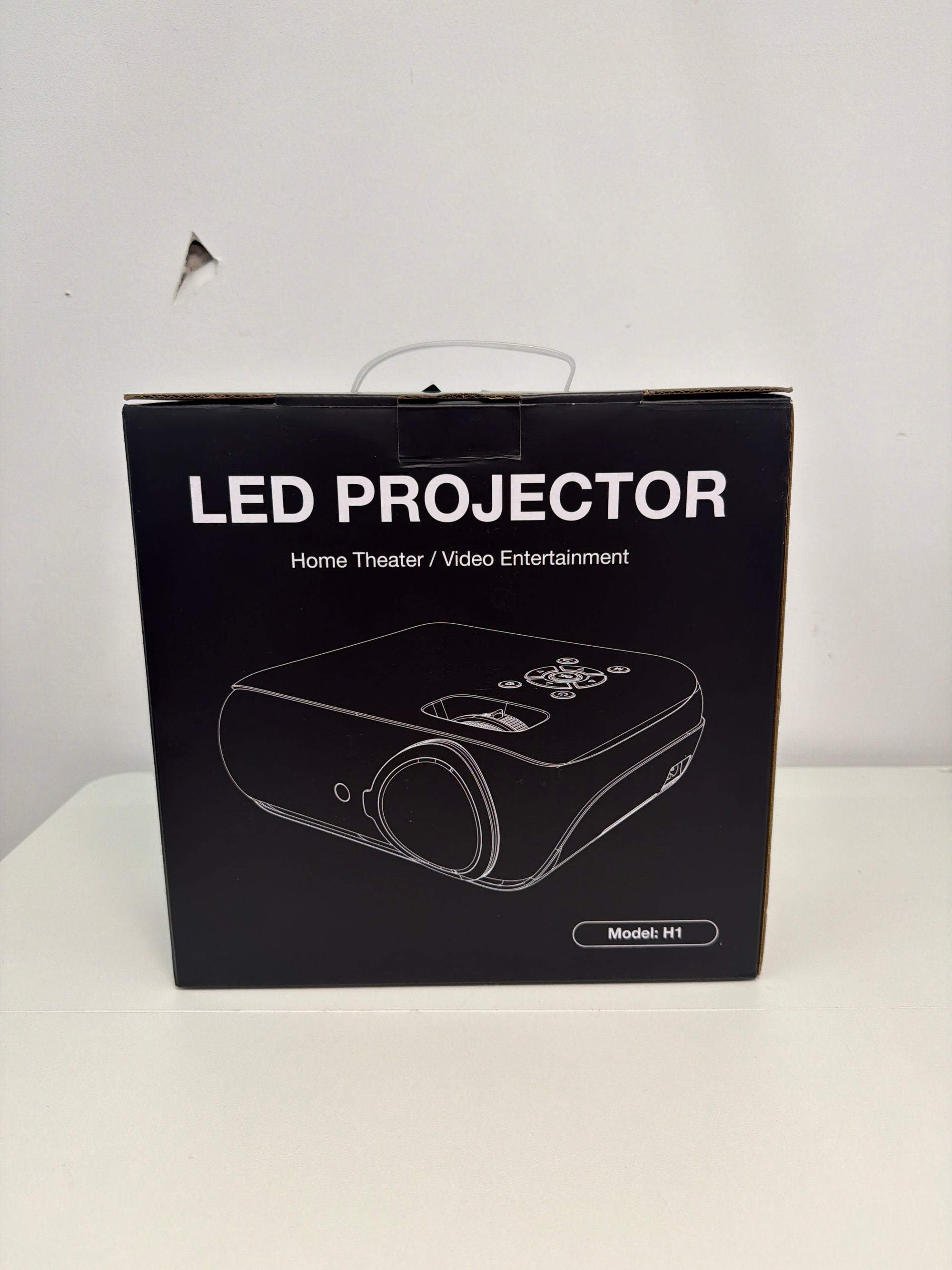 HAPPRUN Native 1080P Bluetooth Mini Projector, Full HD Portable Outdoor Movie Projector with Built-in Speaker, Compatible with Smartphone, HDMI, USB, AV, Fire Stick, PS5 for Home, Bedroom, Outdoor Use